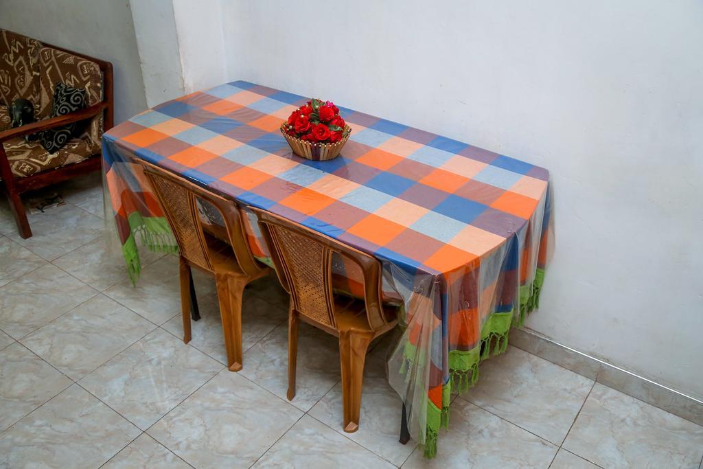 Nisansala Homestay Kandy Deiyannewela Zewnętrze zdjęcie