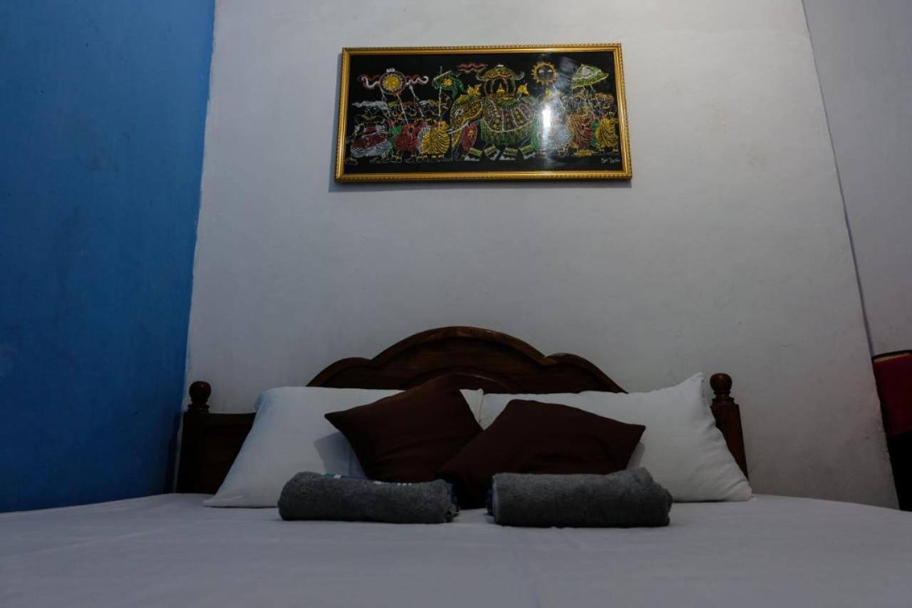 Nisansala Homestay Kandy Deiyannewela Zewnętrze zdjęcie