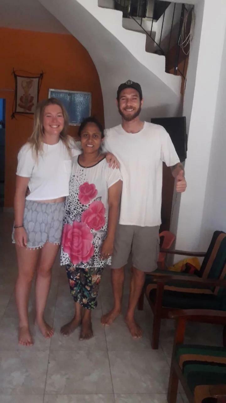 Nisansala Homestay Kandy Deiyannewela Zewnętrze zdjęcie
