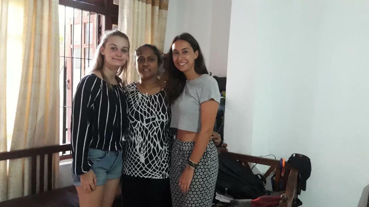 Nisansala Homestay Kandy Deiyannewela Zewnętrze zdjęcie